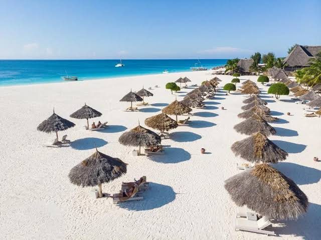 Honeymoon Safari and Beach